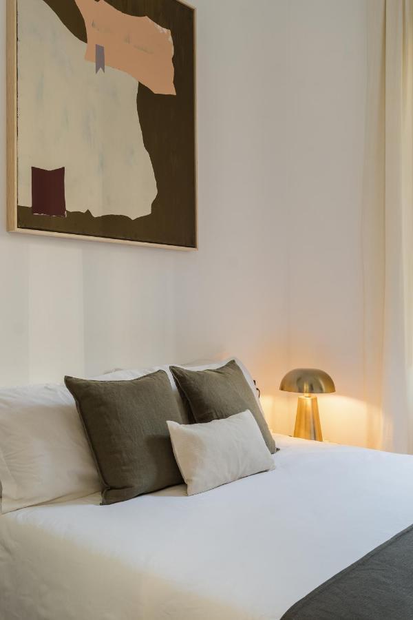 Casa Unica Milano - Elegant Apartment With Balcony - Centrale 1 Esterno foto