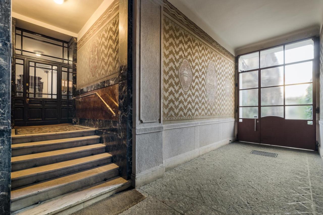 Casa Unica Milano - Elegant Apartment With Balcony - Centrale 1 Esterno foto