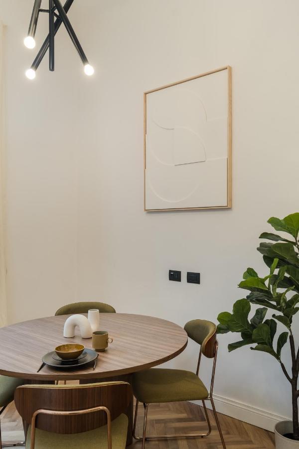 Casa Unica Milano - Elegant Apartment With Balcony - Centrale 1 Esterno foto