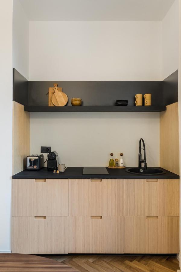 Casa Unica Milano - Elegant Apartment With Balcony - Centrale 1 Esterno foto
